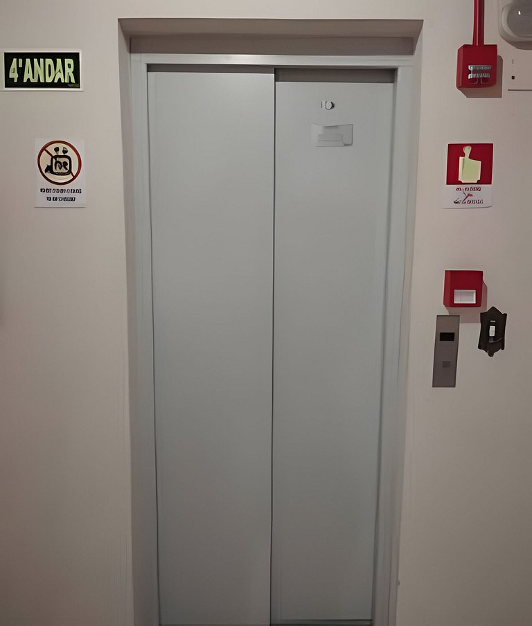 Amplo apartamento no Centro